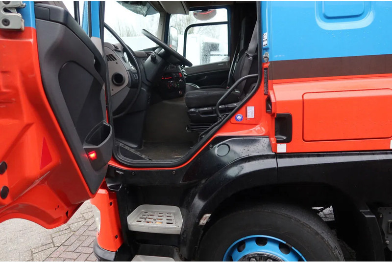 DAF CF 410 Bakwagen + Trailer 2x DHollandia 2000kg 5 stuks in voorraad!! - بصندوق مغلق شاحنة: صور 5 DAF CF 410 Bakwagen + Trailer 2x DHollandia 2000kg 5 stuks in voorraad!! - بصندوق مغلق شاحنة: صور 5