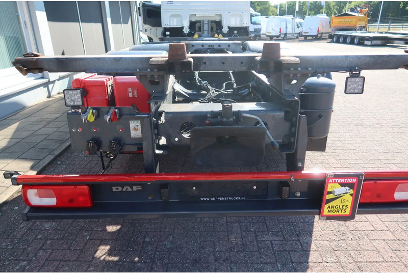 DAF XF 106.450 Wissellaadbaksysteem / Chassis - شاحنات الحاويات / جسم علوي قابل للتغيير شاحنة: صور 4 DAF XF 106.450 Wissellaadbaksysteem / Chassis - شاحنات الحاويات / جسم علوي قابل للتغيير شاحنة: صور 4