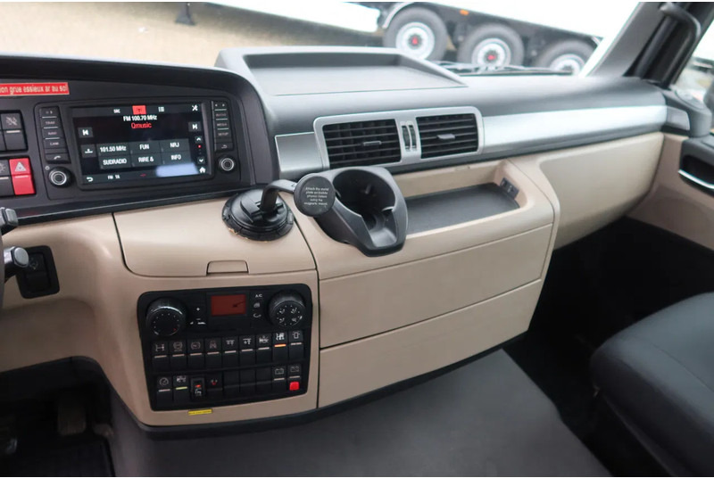 MAN TGS 35.360 Oprijwagen + HIAB 228 E3 Kraan 8x2 - شاحنة نقل سيارات شاحنة: صور 5 MAN TGS 35.360 Oprijwagen + HIAB 228 E3 Kraan 8x2 - شاحنة نقل سيارات شاحنة: صور 5