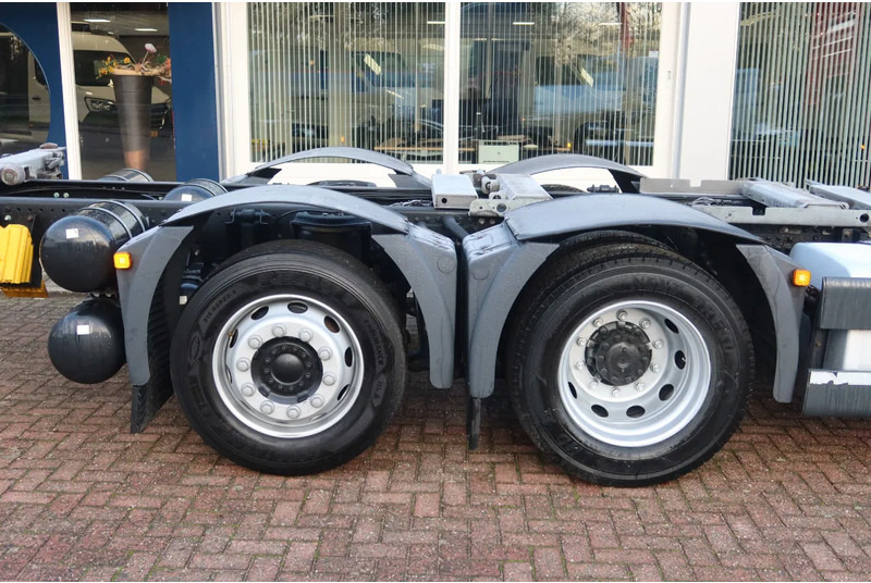 MAN TGX 26.510 6x2 Intarder. Volledige luchtvering - شاحنات الحاويات / جسم علوي قابل للتغيير شاحنة: صور 4 MAN TGX 26.510 6x2 Intarder. Volledige luchtvering - شاحنات الحاويات / جسم علوي قابل للتغيير شاحنة: صور 4