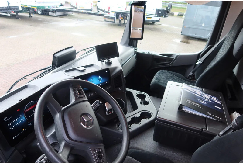 Mercedes-Benz Actros 1830 Bak + Dhollandia klep 2000 KG + rolstops. - بصندوق مغلق شاحنة: صور 5 Mercedes-Benz Actros 1830 Bak + Dhollandia klep 2000 KG + rolstops. - بصندوق مغلق شاحنة: صور 5