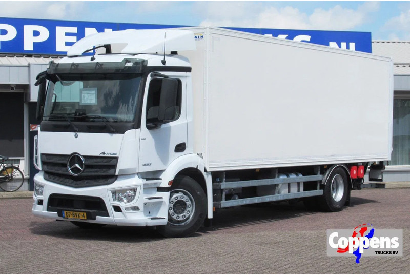 Mercedes-Benz Actros 1832 1832 LL 4x2 - بصندوق مغلق شاحنة: صور 1 Mercedes-Benz Actros 1832 1832 LL 4x2 - بصندوق مغلق شاحنة: صور 1