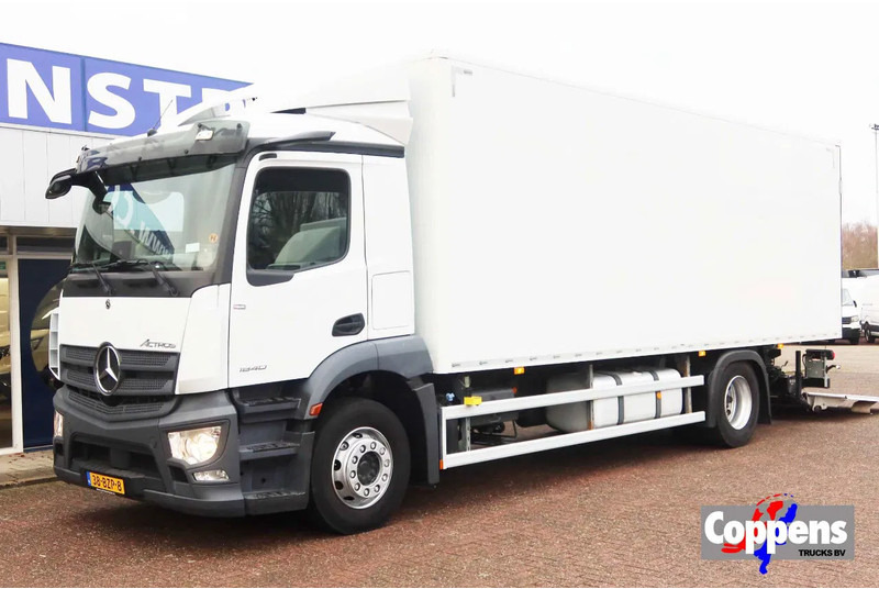 Mercedes-Benz Actros 1840 L Bakwagen + Bar klep 2000 KG + Geïsoleerde bak - بصندوق مغلق شاحنة: صور 1 Mercedes-Benz Actros 1840 L Bakwagen + Bar klep 2000 KG + Geïsoleerde bak - بصندوق مغلق شاحنة: صور 1