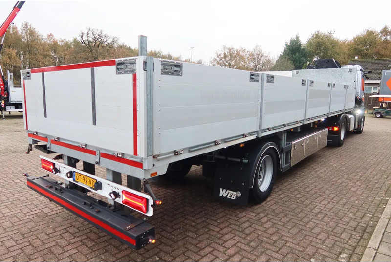 Mercedes-Benz Actros 2133 L Trekker + Hiab Kraan met City Trailer: OT-92-VD - شاحنة جرار: صور 2 Mercedes-Benz Actros 2133 L Trekker + Hiab Kraan met City Trailer: OT-92-VD - شاحنة جرار: صور 2