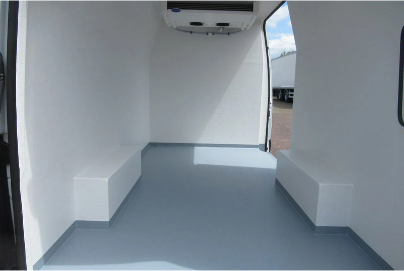 Mercedes-Benz Sprinter 316 CDI Koelen/Vriezen/ Verwarmen Carrier Xarios 350 + 220 volt nacht aansluiting - الشاحنات الصغيرة المبردة: صور 4 Mercedes-Benz Sprinter 316 CDI Koelen/Vriezen/ Verwarmen Carrier Xarios 350 + 220 volt nacht aansluiting - الشاحنات الصغيرة المبردة: صور 4