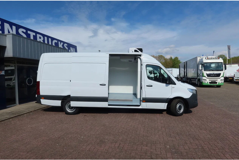 Mercedes-Benz Sprinter 317 CDI Automaat Carrier Koel/Vries/verwarmen L3/H2 - الشاحنات الصغيرة المبردة: صور 3 Mercedes-Benz Sprinter 317 CDI Automaat Carrier Koel/Vries/verwarmen L3/H2 - الشاحنات الصغيرة المبردة: صور 3