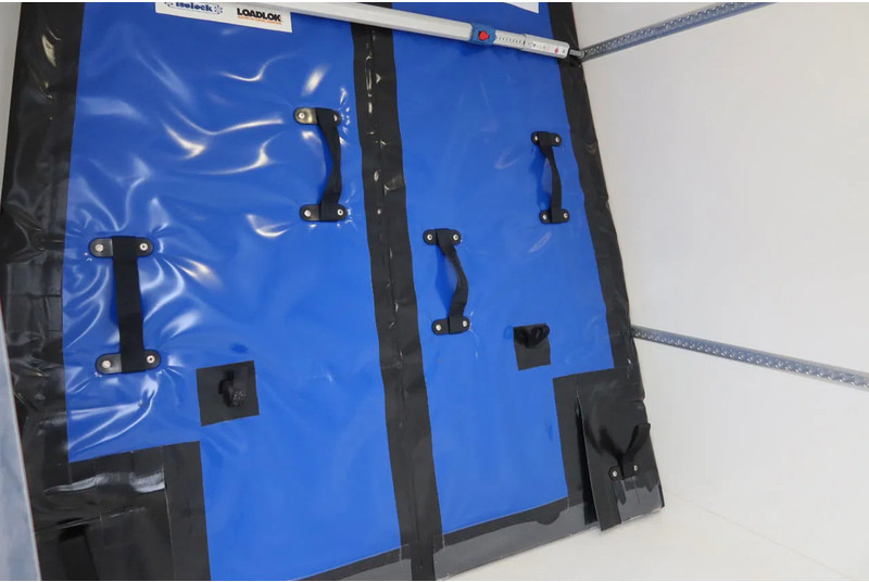 Mercedes-Benz Sprinter 317 CDI L3/H2 Multi temp, Verplaatsbare tussenwand - الشاحنات الصغيرة المبردة: صور 5 Mercedes-Benz Sprinter 317 CDI L3/H2 Multi temp, Verplaatsbare tussenwand - الشاحنات الصغيرة المبردة: صور 5