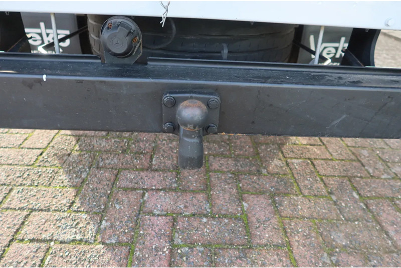 Mercedes-Benz Sprinter 519 CDI Bak + deuren, Montage /serviceauto + opstap + Imperial en opsteekrol C rijbewijs - بصندوق مغلق شاحنة: صور 5 Mercedes-Benz Sprinter 519 CDI Bak + deuren, Montage /serviceauto + opstap + Imperial en opsteekrol C rijbewijs - بصندوق مغلق شاحنة: صور 5