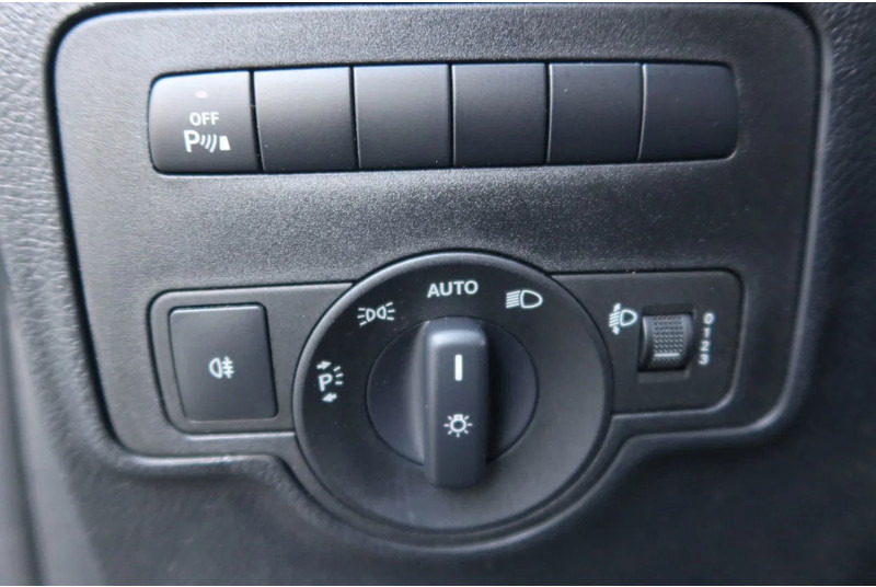 فان المدمجة Mercedes-Benz Vito 116 CDI 29.500 euro: صور 10 فان المدمجة Mercedes-Benz Vito 116 CDI 29.500 euro: صور 10