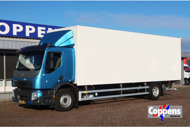 Volvo FE 250 Bakwagen + Dhollandia klep 2500 KG. 49.000 KM!! - بصندوق مغلق شاحنة: صور 1 Volvo FE 250 Bakwagen + Dhollandia klep 2500 KG. 49.000 KM!! - بصندوق مغلق شاحنة: صور 1