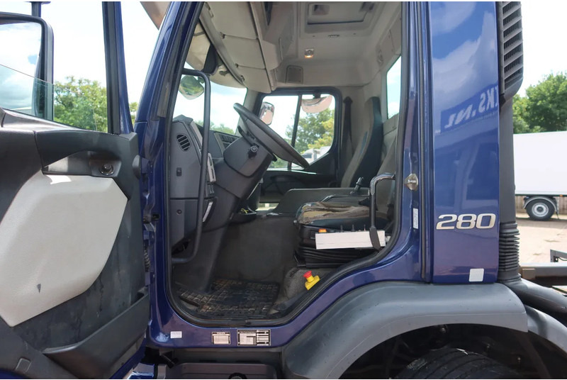 Volvo FE 280 Container / Kabelsysteem H.T.S Kabel, 15 ton, 575 cm 6 Cilinder - شاحنة - نظام الكابلات: صور 4 Volvo FE 280 Container / Kabelsysteem H.T.S Kabel, 15 ton, 575 cm 6 Cilinder - شاحنة - نظام الكابلات: صور 4