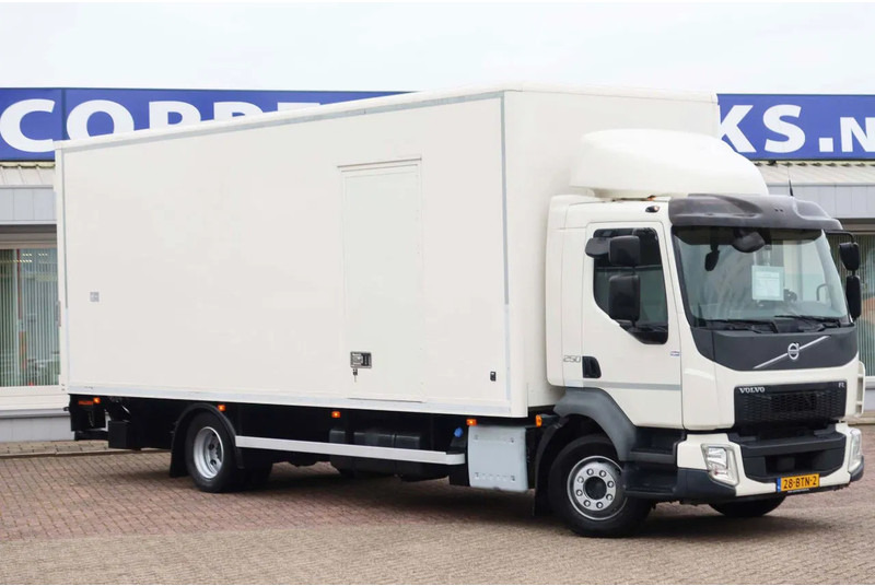 Volvo FL 250 Bak + Klep E6 - بصندوق مغلق شاحنة: صور 2 Volvo FL 250 Bak + Klep E6 - بصندوق مغلق شاحنة: صور 2