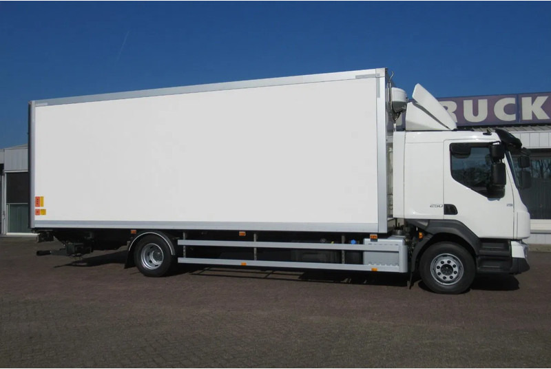 Volvo FL 250 Bakwagen + 6 deuren + Laadklep 2000 kg - بصندوق مغلق شاحنة: صور 2 Volvo FL 250 Bakwagen + 6 deuren + Laadklep 2000 kg - بصندوق مغلق شاحنة: صور 2