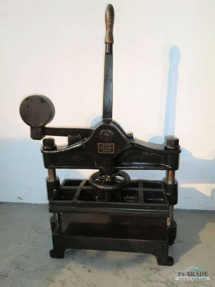 Krause FNP - آلات الطباعة: صور 1 Krause FNP - آلات الطباعة: صور 1