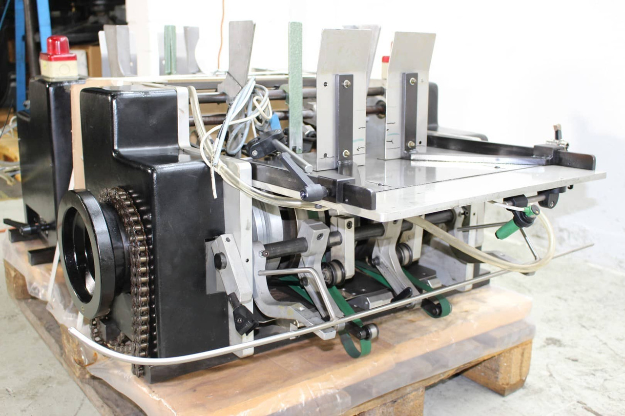 RITMICA Universal H-200 - آلات الطباعة: صور 2 RITMICA Universal H-200 - آلات الطباعة: صور 2