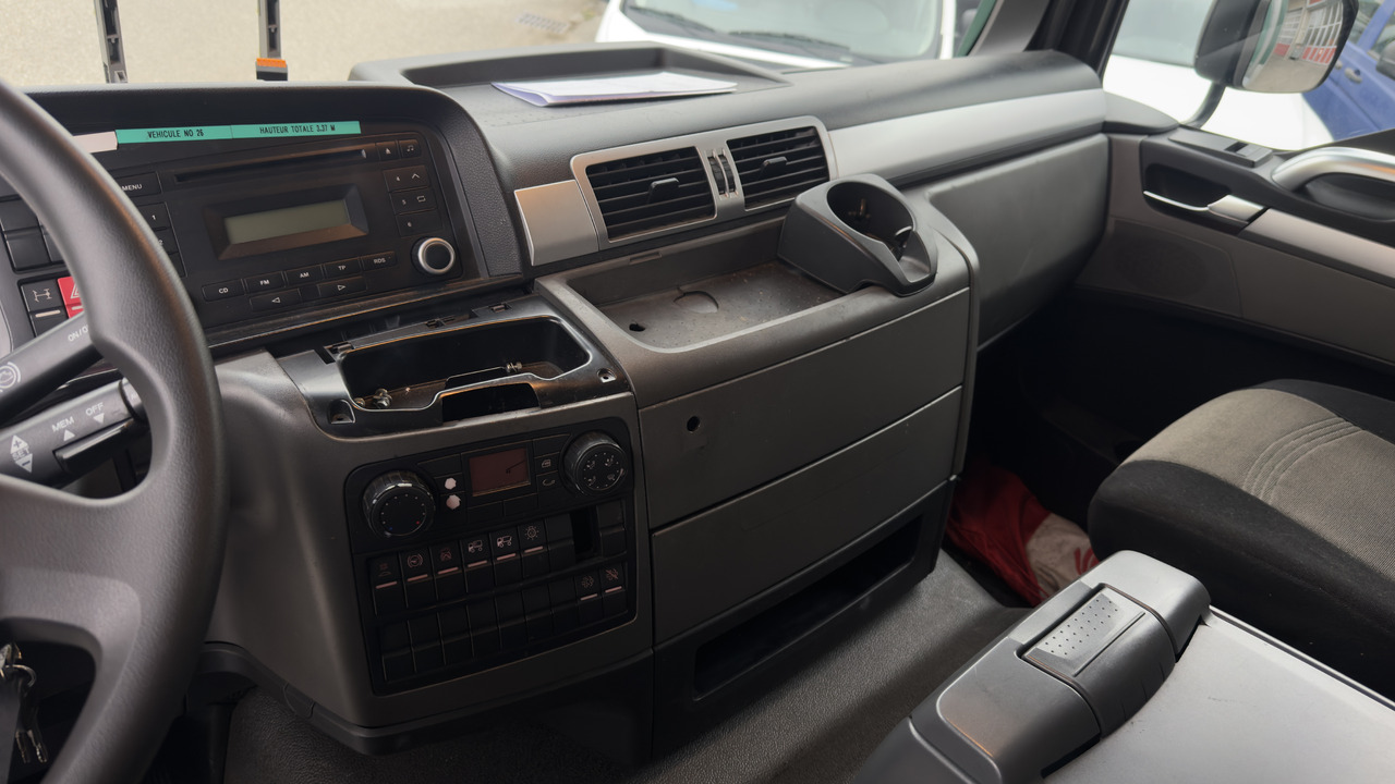 بصندوق مغلق شاحنة MAN TGM 15.290: صور 10 بصندوق مغلق شاحنة MAN TGM 15.290: صور 10