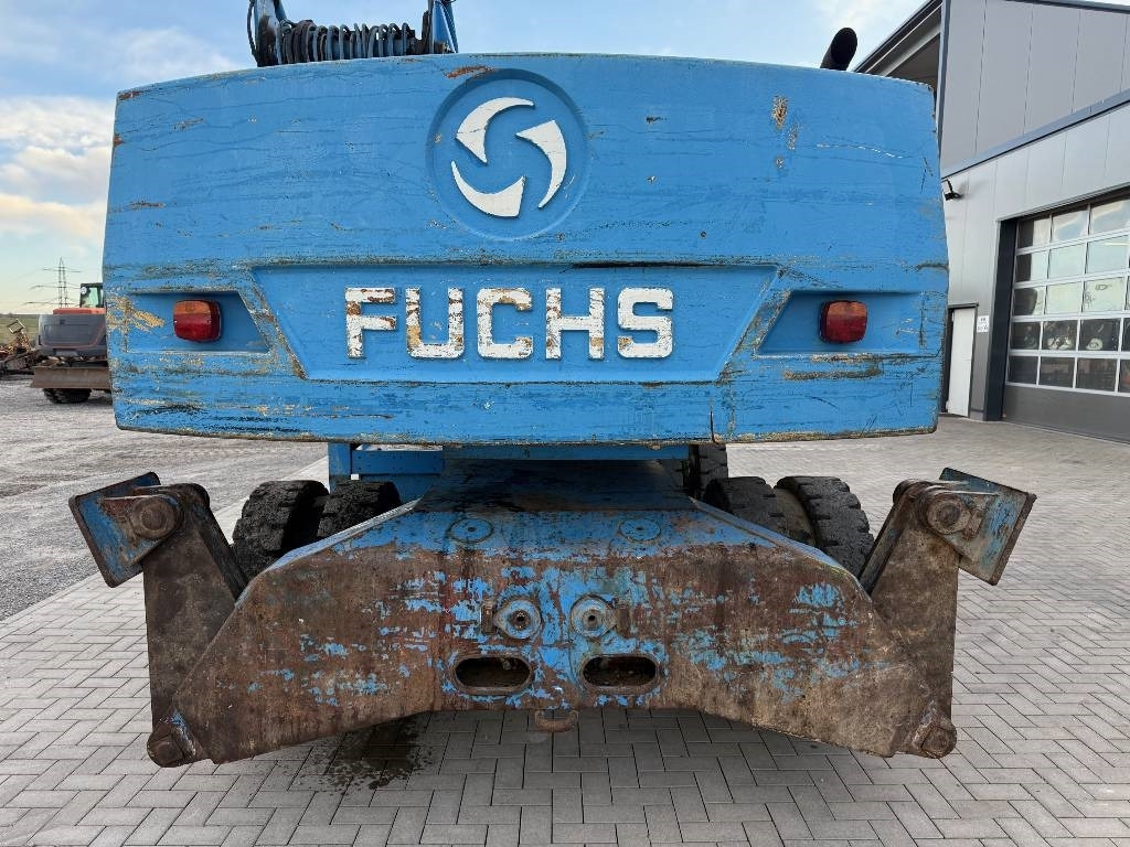 Fuchs MHL 331 - حفارة النقل والشحن: صور 4 Fuchs MHL 331 - حفارة النقل والشحن: صور 4