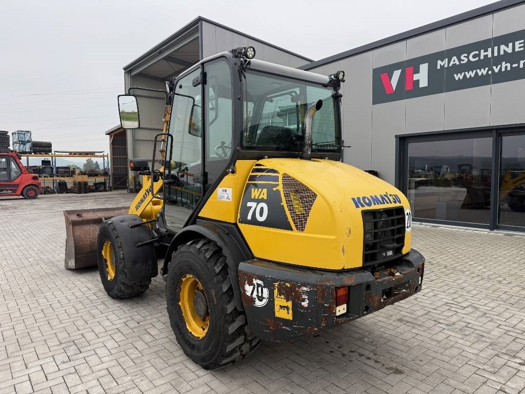 Komatsu WA 70-5 - اللودر بعجل: صور 3 Komatsu WA 70-5 - اللودر بعجل: صور 3