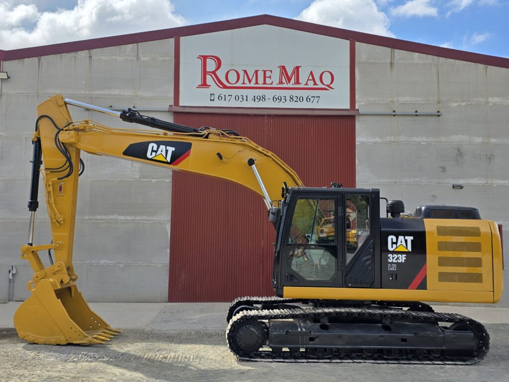CAT 323FL - حفارات زحافة: صور 1 CAT 323FL - حفارات زحافة: صور 1