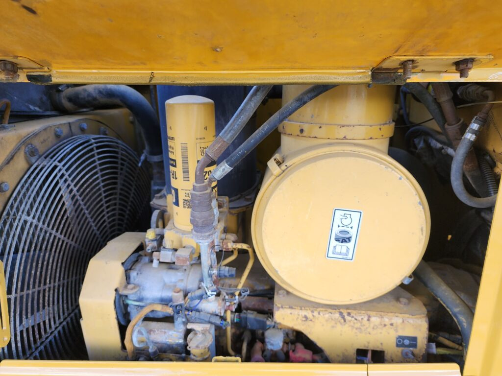CAT D6N LGP - بلدوزر: صور 4 CAT D6N LGP - بلدوزر: صور 4