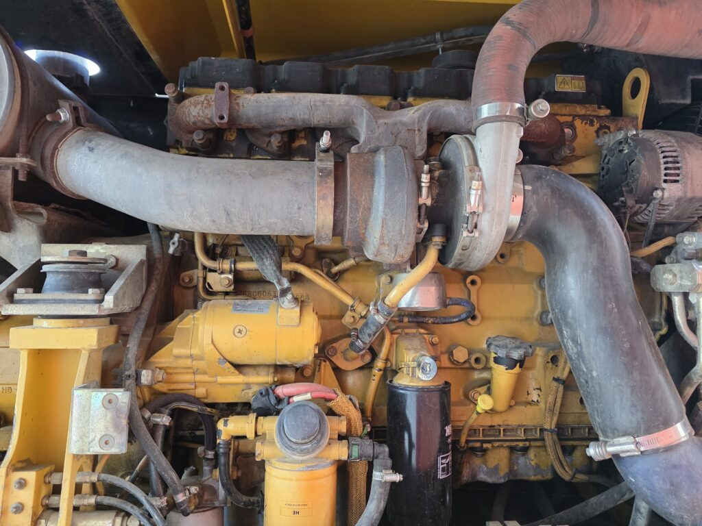 CAT M318D - حفارة على عجلات: صور 5 CAT M318D - حفارة على عجلات: صور 5