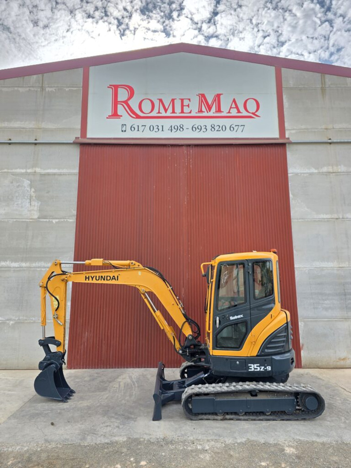 HYUNDAI ROBEX 35Z-9 - حفارة مصغرة: صور 1 HYUNDAI ROBEX 35Z-9 - حفارة مصغرة: صور 1