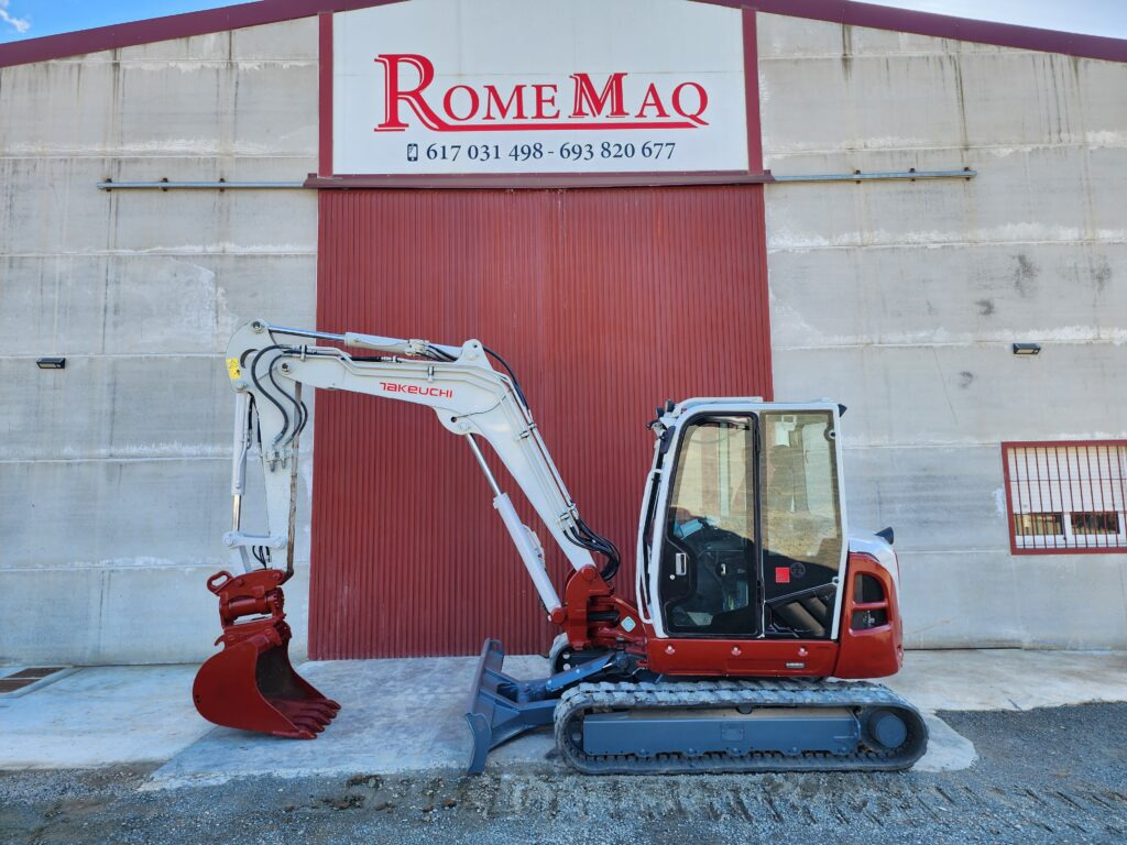 TAKEUCHI TB370 - حفارة مصغرة: صور 1 TAKEUCHI TB370 - حفارة مصغرة: صور 1