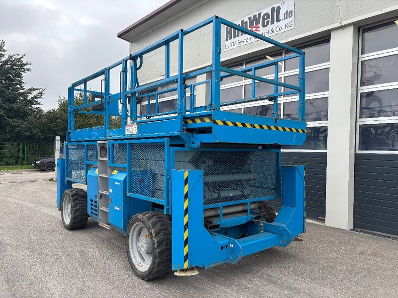 Genie GS 4390 RT 15,11m Diesel Scherenarbeitsbühne - رافعات مقصية: صور 2 Genie GS 4390 RT 15,11m Diesel Scherenarbeitsbühne - رافعات مقصية: صور 2