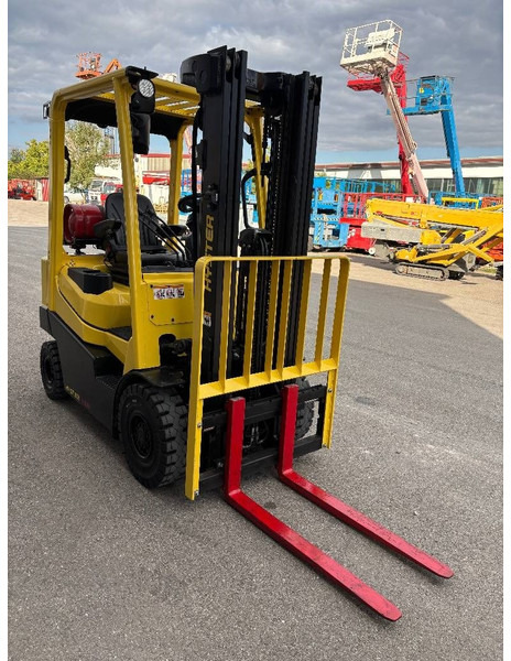 Hyster H 1.6 FT Gasstapler, BJ 2022, 1600kg - رافعة شوكية تعمل بالغاز: صور 4 Hyster H 1.6 FT Gasstapler, BJ 2022, 1600kg - رافعة شوكية تعمل بالغاز: صور 4