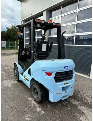 Hyster Yale UT35P Dieselstapler 2500kg, 4800mm, BJ 2019 - رافعة شوكية ديزل: صور 4 Hyster Yale UT35P Dieselstapler 2500kg, 4800mm, BJ 2019 - رافعة شوكية ديزل: صور 4