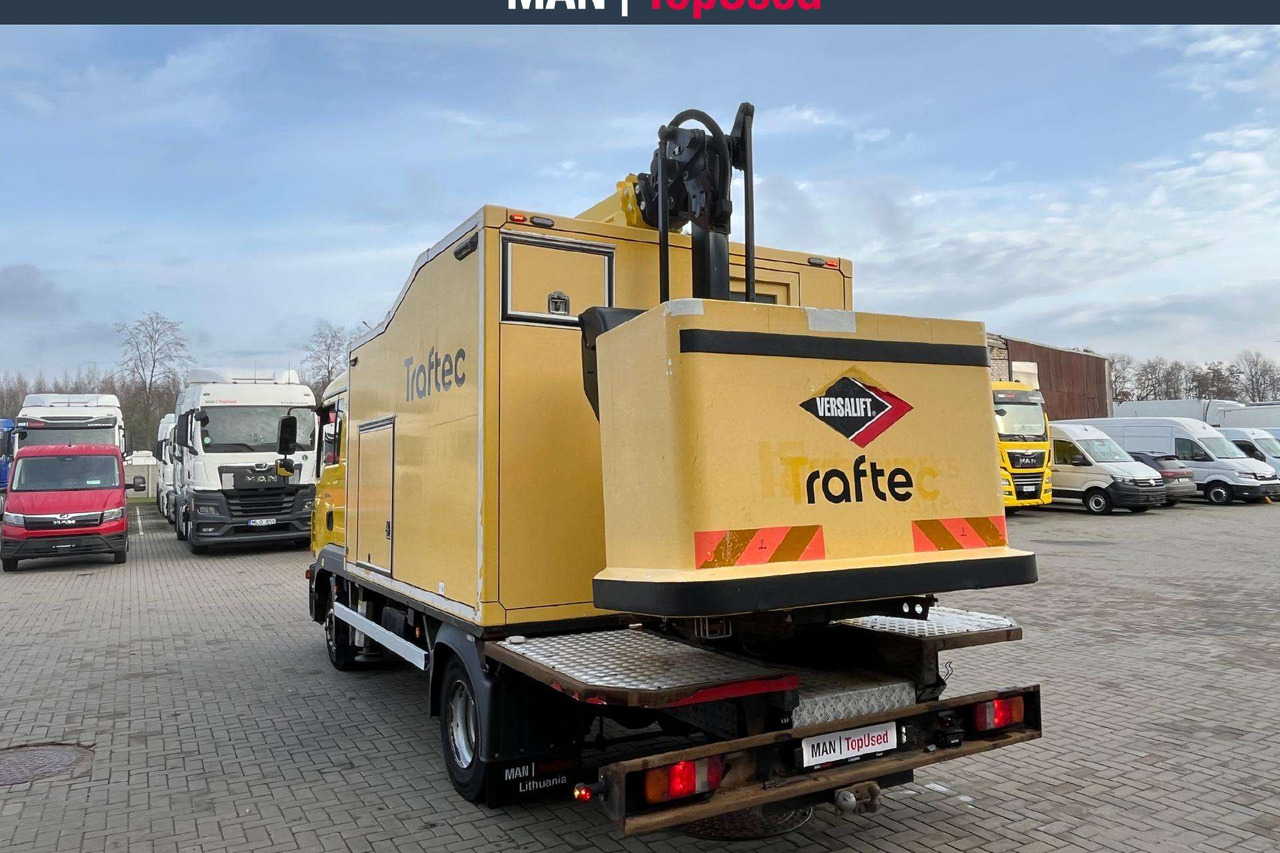 MAN 8.220 4X2 bokštelis(9291) - شاحنة كرين: صور 3 MAN 8.220 4X2 bokštelis(9291) - شاحنة كرين: صور 3