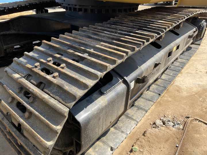 30 Ton Heavy Excavator Japan Origin Cat 330d 330dl 330d2 Fairly Used Caterpillar Mining Excavator With Jack Hammer In Shanghai - حفارات زحافة: صور 2 30 Ton Heavy Excavator Japan Origin Cat 330d 330dl 330d2 Fairly Used Caterpillar Mining Excavator With Jack Hammer In Shanghai - حفارات زحافة: صور 2