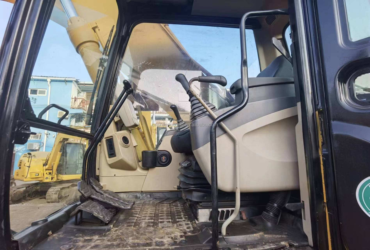 Excellent Condition Used Japan Original Caterpillar Cat 330CL Excavator for Sale - حفارات زحافة: صور 4 Excellent Condition Used Japan Original Caterpillar Cat 330CL Excavator for Sale - حفارات زحافة: صور 4