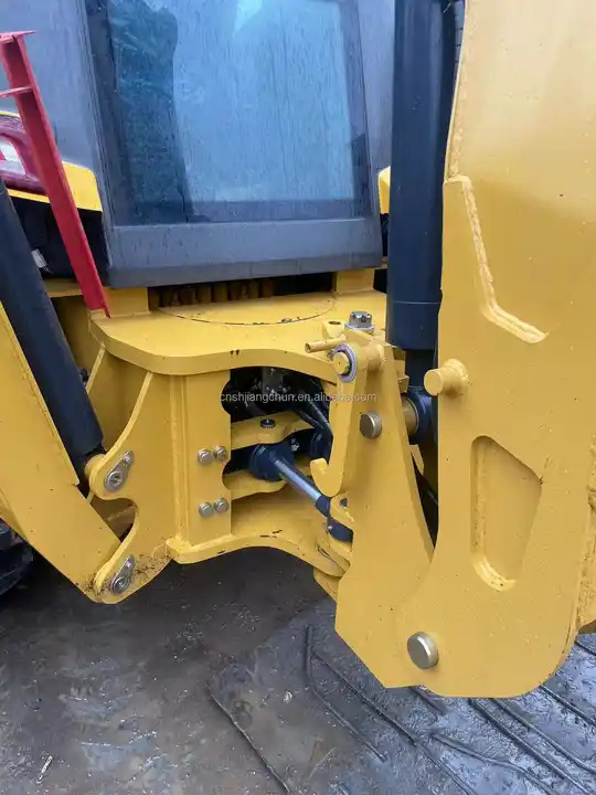HT636 Mini Tractor with Front End Loader and Backhoe Efficient Cat 420F2 Backhoe Loader Weichai Engine New Condition - حفار متعدد الاستخدام: صور 5 HT636 Mini Tractor with Front End Loader and Backhoe Efficient Cat 420F2 Backhoe Loader Weichai Engine New Condition - حفار متعدد الاستخدام: صور 5