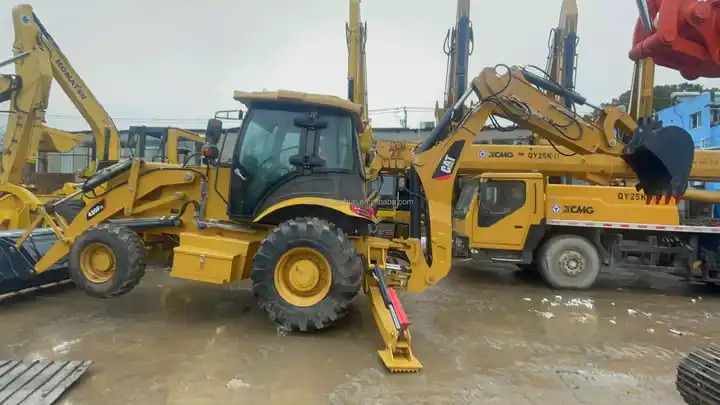 HT636 Mini Tractor with Front End Loader and Backhoe Efficient Cat 420F2 Backhoe Loader Weichai Engine New Condition - حفار متعدد الاستخدام: صور 3 HT636 Mini Tractor with Front End Loader and Backhoe Efficient Cat 420F2 Backhoe Loader Weichai Engine New Condition - حفار متعدد الاستخدام: صور 3