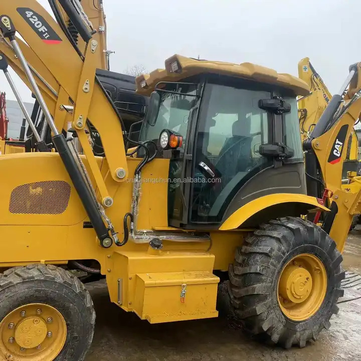 HT636 Mini Tractor with Front End Loader and Backhoe Efficient Cat 420F2 Backhoe Loader Weichai Engine New Condition - حفار متعدد الاستخدام: صور 1 HT636 Mini Tractor with Front End Loader and Backhoe Efficient Cat 420F2 Backhoe Loader Weichai Engine New Condition - حفار متعدد الاستخدام: صور 1
