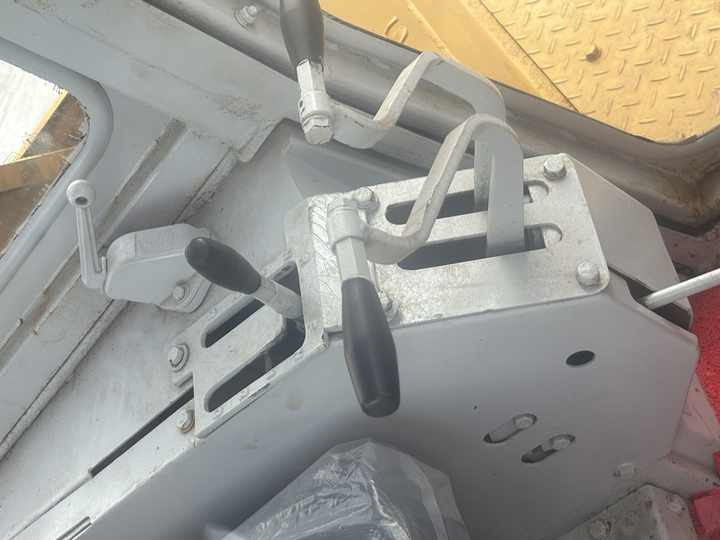 بلدوزر High Efficiency Used Caterpillar Bulldozer cat d8r Used Caterpillar d7g 6g d8r: صور 6