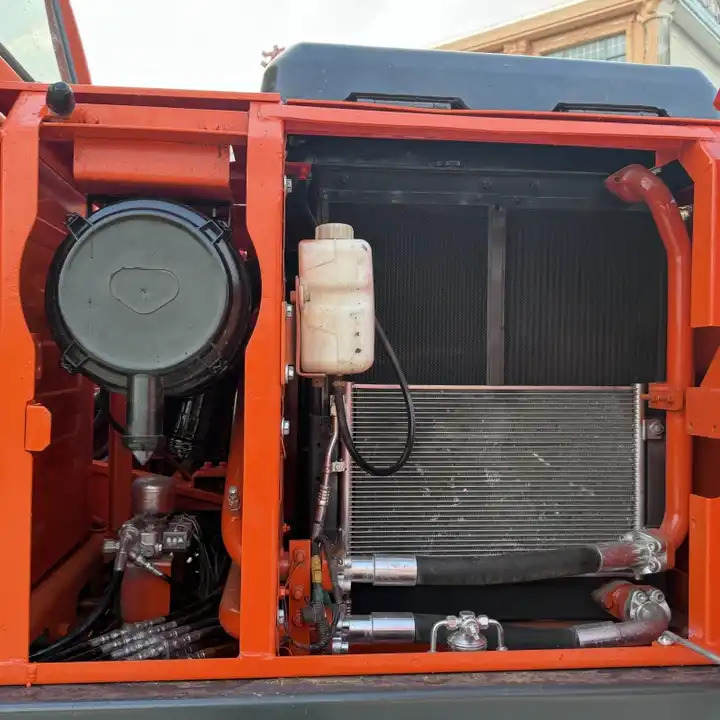 High Quality Doosan Dx300LC Dx140LC Dx60-9c Dx60 Dx225 LC Excavator Dx225 Dx300 Doosan Excavator in Stock for Sale - حفارات زحافة: صور 4 High Quality Doosan Dx300LC Dx140LC Dx60-9c Dx60 Dx225 LC Excavator Dx225 Dx300 Doosan Excavator in Stock for Sale - حفارات زحافة: صور 4