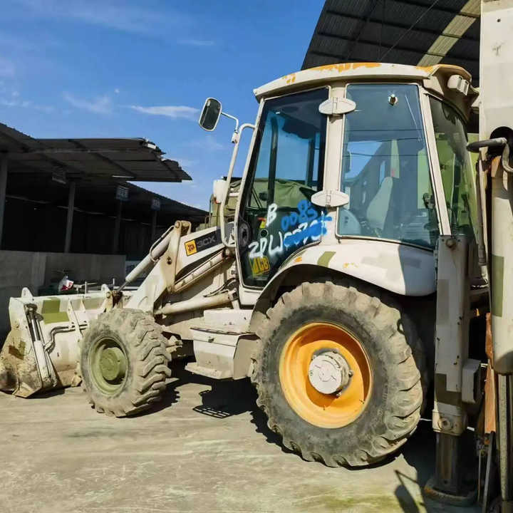 Hot sale Backhoe loader JCB 3CX 4*4 tlb loader UKmade, used cheap JCB 3CX retro loader and digger - حفار متعدد الاستخدام: صور 1 Hot sale Backhoe loader JCB 3CX 4*4 tlb loader UKmade, used cheap JCB 3CX retro loader and digger - حفار متعدد الاستخدام: صور 1