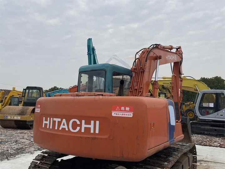 Hot sale Used Hitachi EX200-3 digger 20ton Excavator second hand excavator - حفارات زحافة: صور 4 Hot sale Used Hitachi EX200-3 digger 20ton Excavator second hand excavator - حفارات زحافة: صور 4