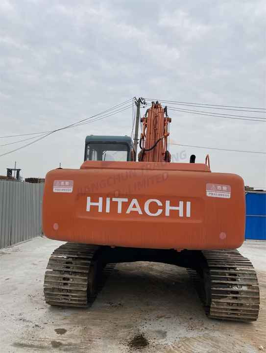 Hot sale Used Hitachi EX200-3 digger 20ton Excavator second hand excavator - حفارات زحافة: صور 5 Hot sale Used Hitachi EX200-3 digger 20ton Excavator second hand excavator - حفارات زحافة: صور 5