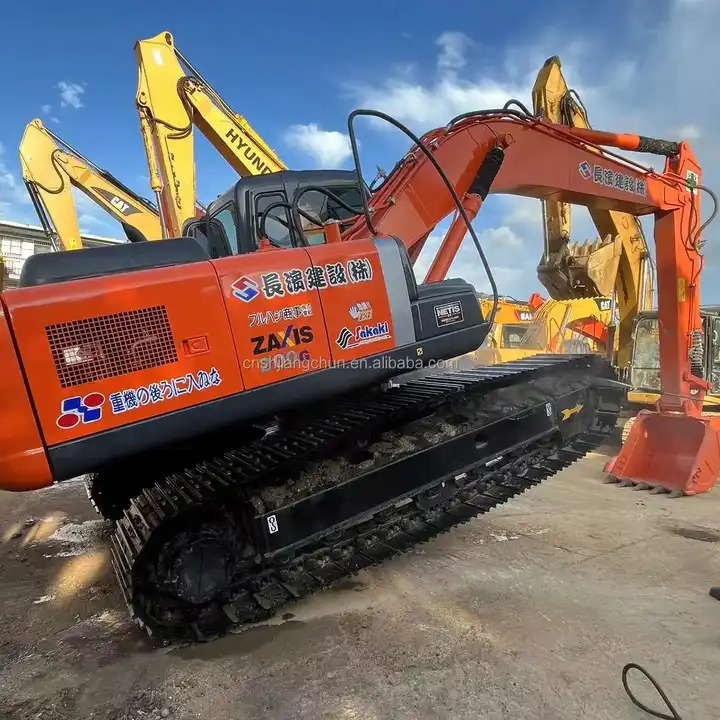 In Good Condition 20ton zx200-3g Hitachi zx200-3 Original Japan Excavator Used Please Consult - حفارات زحافة: صور 2 In Good Condition 20ton zx200-3g Hitachi zx200-3 Original Japan Excavator Used Please Consult - حفارات زحافة: صور 2