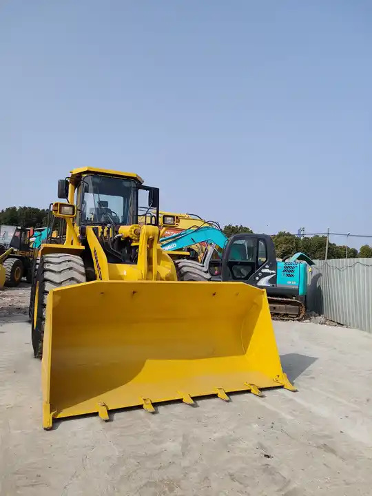 Japan original Used Komatsu WA380 WA 470 payloader komatsu front end loader komatsu wa380-3 WA470-3 loader - اللودر بعجل: صور 2 Japan original Used Komatsu WA380 WA 470 payloader komatsu front end loader komatsu wa380-3 WA470-3 loader - اللودر بعجل: صور 2