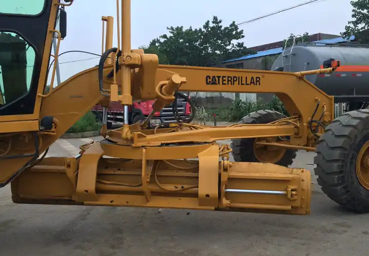 Original Well-Maintained CAT 140G 140H Used Motor Grader for Sale - آلة تسوية الأرض: صور 3 Original Well-Maintained CAT 140G 140H Used Motor Grader for Sale - آلة تسوية الأرض: صور 3