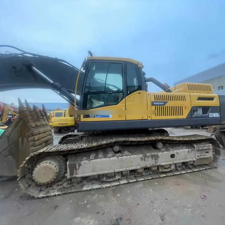Second hand Volvo excavator in good condition for sale - حفارات زحافة: صور 1 Second hand Volvo excavator in good condition for sale - حفارات زحافة: صور 1