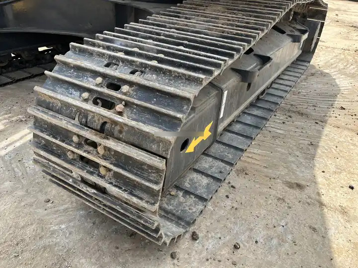 حفارات زحافة Second hand komatsu PC200 pc200-7 pc200-8 pc220 excavator low price high quality Construction works machinery in good condition: صور 6