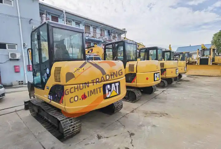 Used Caterpillar CAT 306D Excavator / Cat excavator 305 306 307 308 mini caterpillar excavator for sale - حفارة: صور 3 Used Caterpillar CAT 306D Excavator / Cat excavator 305 306 307 308 mini caterpillar excavator for sale - حفارة: صور 3
