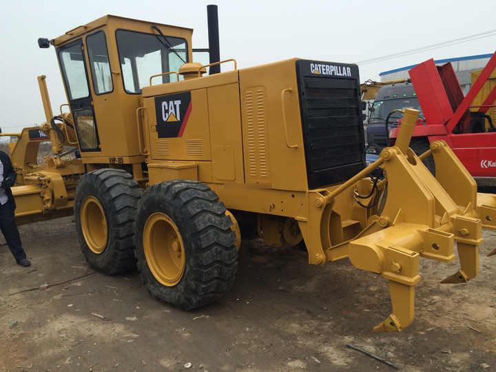 Used Caterpillar construction machine CAT140H 140K 140G Grader in stock for sale - آلة تسوية الأرض: صور 3 Used Caterpillar construction machine CAT140H 140K 140G Grader in stock for sale - آلة تسوية الأرض: صور 3