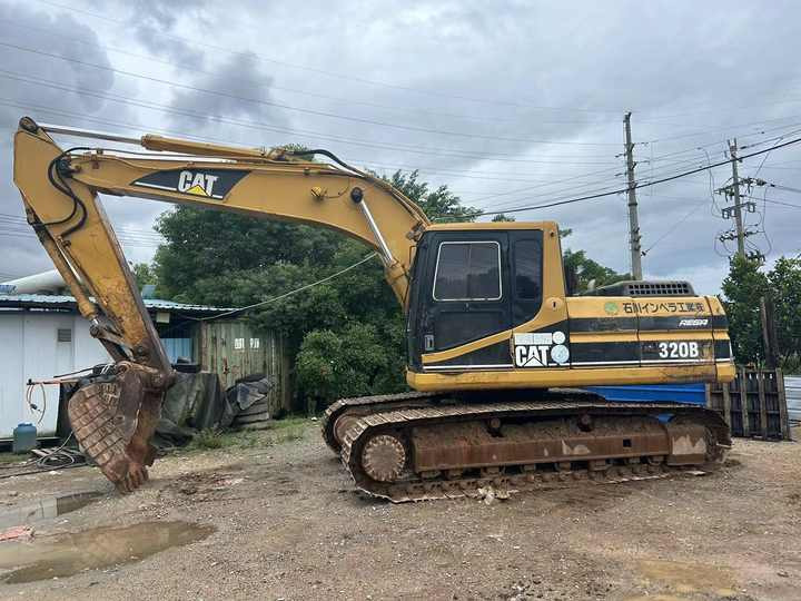 Used Excavator Cat 320bl Best Second Hand Excavator Caterpillar 320 320d 320b for Sale in Shanghai - حفارات زحافة: صور 3 Used Excavator Cat 320bl Best Second Hand Excavator Caterpillar 320 320d 320b for Sale in Shanghai - حفارات زحافة: صور 3