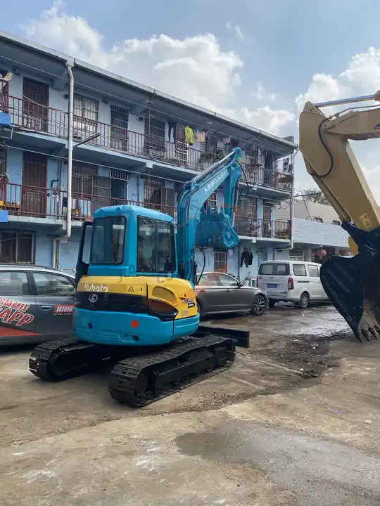 Used Kubota Kx155 Digger 5 Tons Crawler Excavators Japan Earthmoving Machinery With Good Working Condition For Sale - حفارات زحافة: صور 2 Used Kubota Kx155 Digger 5 Tons Crawler Excavators Japan Earthmoving Machinery With Good Working Condition For Sale - حفارات زحافة: صور 2